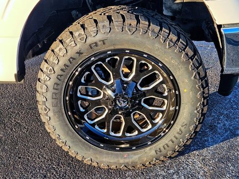 Used 2023 Ford F150 XLT image 7