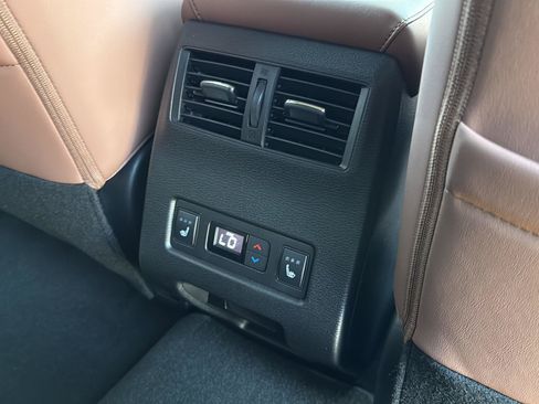 New 2026 Mitsubishi Outlander SEL AWD/4WD image 34