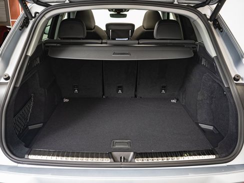 New 2025 Audi Q5 Premium Plus image 18