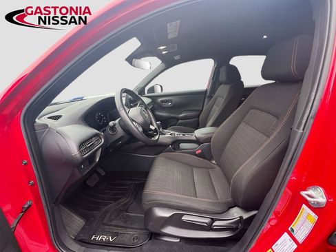 Used 2023 Honda HR-V Sport image 27