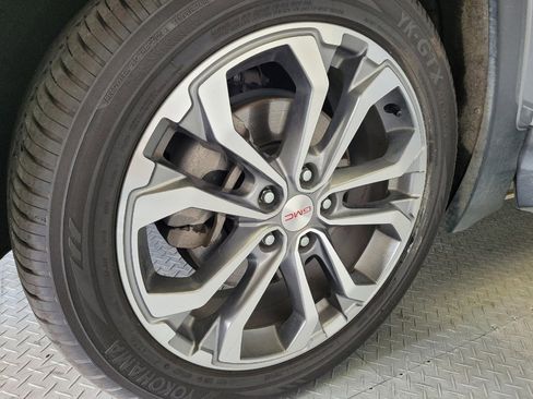 Used 2019 GMC Terrain SLT w/ Preferred Package FWD image 31
