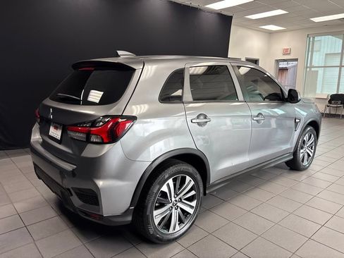 Used 2020 Mitsubishi Outlander Sport ES FWD image 3