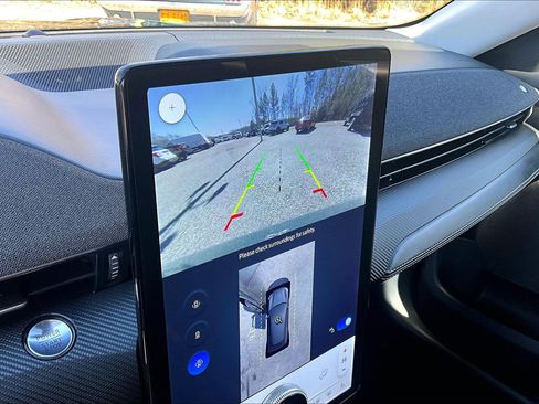 Used 2025 Ford Mustang Mach-E Premium image 23