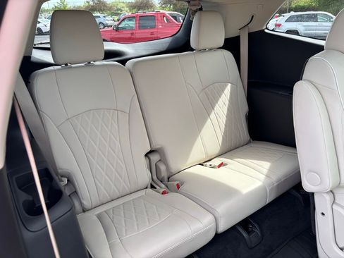 Used 2023 Buick Enclave Avenir w/ Trailering Package, 5000 lbs. FWD image 25