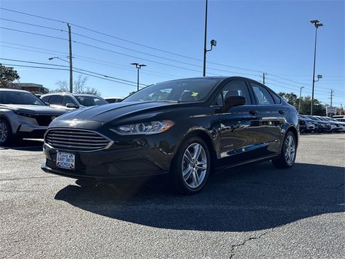 Used 2018 Ford Fusion S image 9