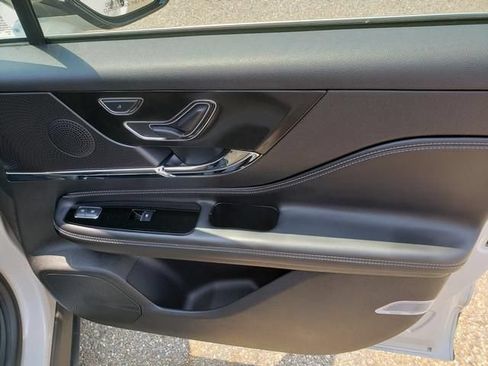 Used 2024 Lincoln Corsair AWD image 21