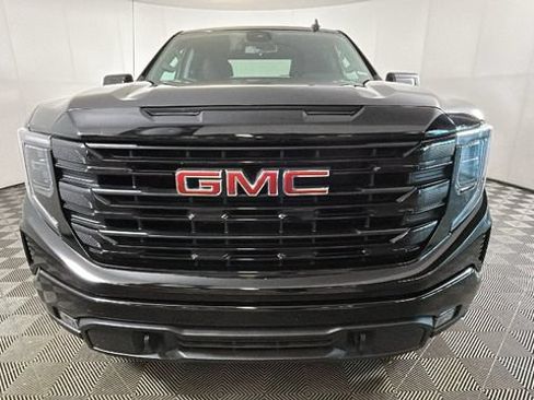 Used 2024 GMC Sierra 1500 Elevation AWD/4WD image 7