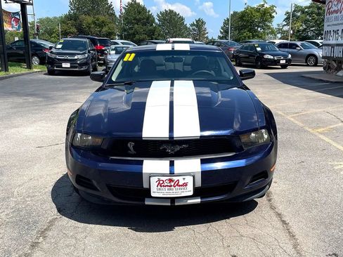 Used 2011 Ford Mustang Coupe w/ 101A Rapid Spec Order Code RWD image 16