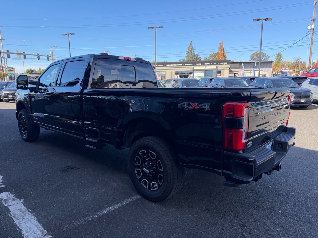 Used 2025 Ford F350 Platinum AWD/4WD image 5