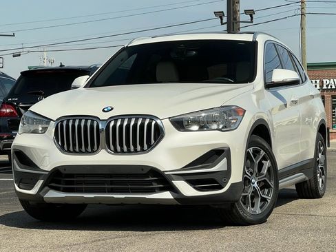 Used 2022 BMW X1 sDrive28i w/ Convenience Package image 1