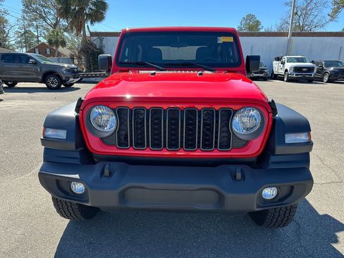 Used 2024 Jeep Wrangler Sport image 15