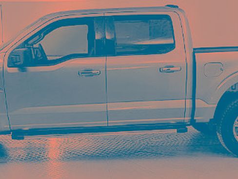 Certified 2025 Ford F150 XLT w/ Equipment Group 301A Standard image 5