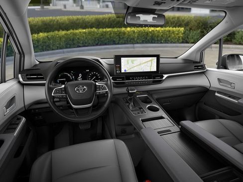 New 2026 Toyota Sienna XLE FWD image 19
