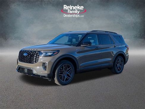 New 2026 Ford Explorer ST-Line image 1