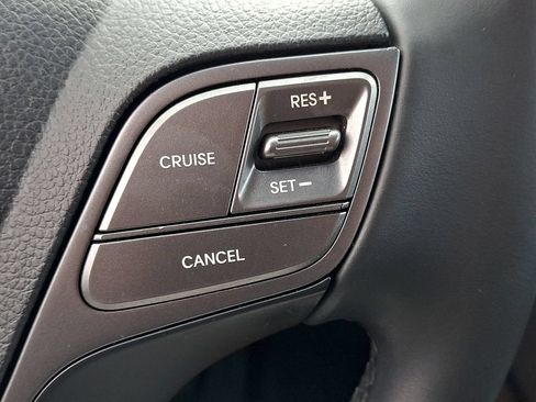 Used 2018 Hyundai Santa Fe Sport 2.0T AWD/4WD image 24