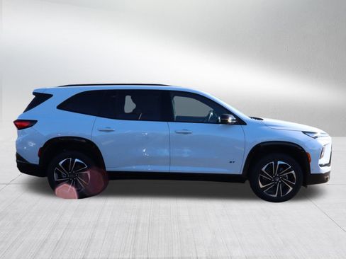 New 2026 Buick Enclave Sport Touring w/ Super Cruise Package image 8