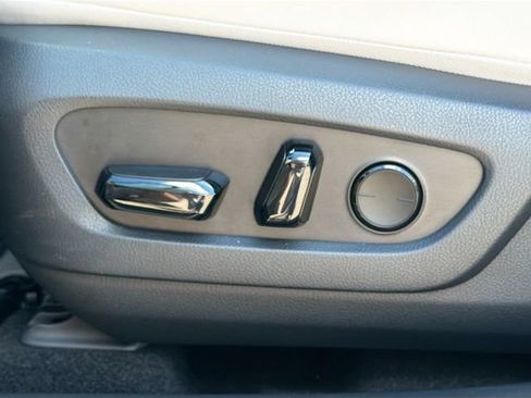 Used 2025 Lexus RX 350 Premium Plus w/ Accessory Package (Z1) FWD image 26