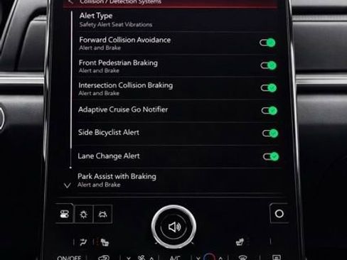 Used 2026 GMC Terrain Elevation w/ Black Edition image 21