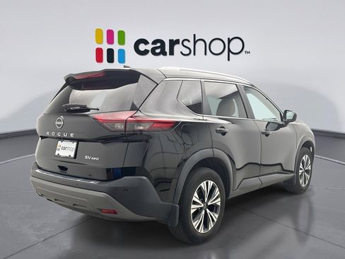 Used 2023 Nissan Rogue SV w/ SV Premium B Package image 5