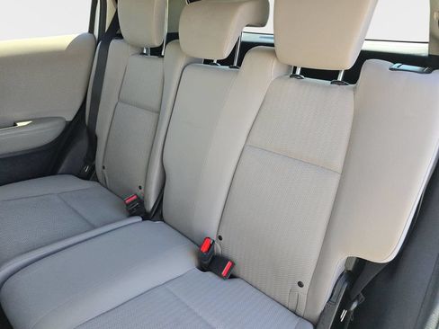 Used 2017 Honda HR-V EX image 17