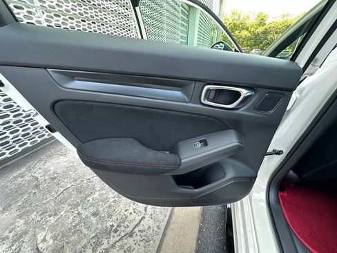 Used 2026 Honda Civic Type R image 10