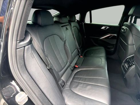 Used 2021 BMW X6 sDrive40i w/ M Sport Package RWD image 21