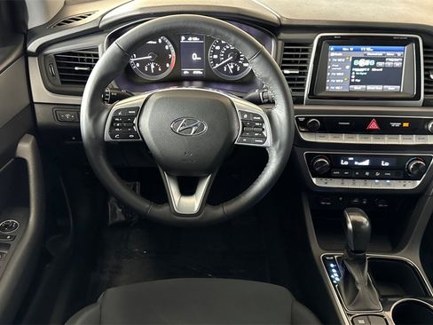 Used 2019 Hyundai Sonata SEL w/ Cargo Package image 17