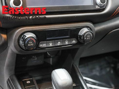 Used 2024 Nissan Kicks SR FWD image 18