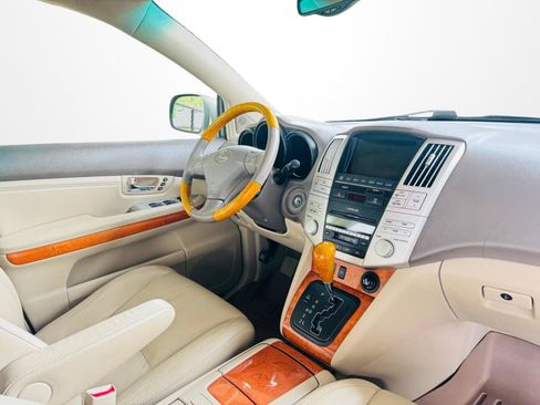 Used 2005 Lexus RX 330 AWD image 18
