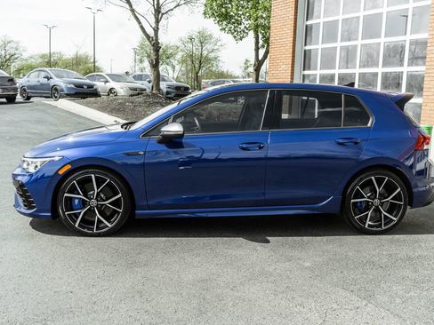Used 2024 Volkswagen Golf R image 38
