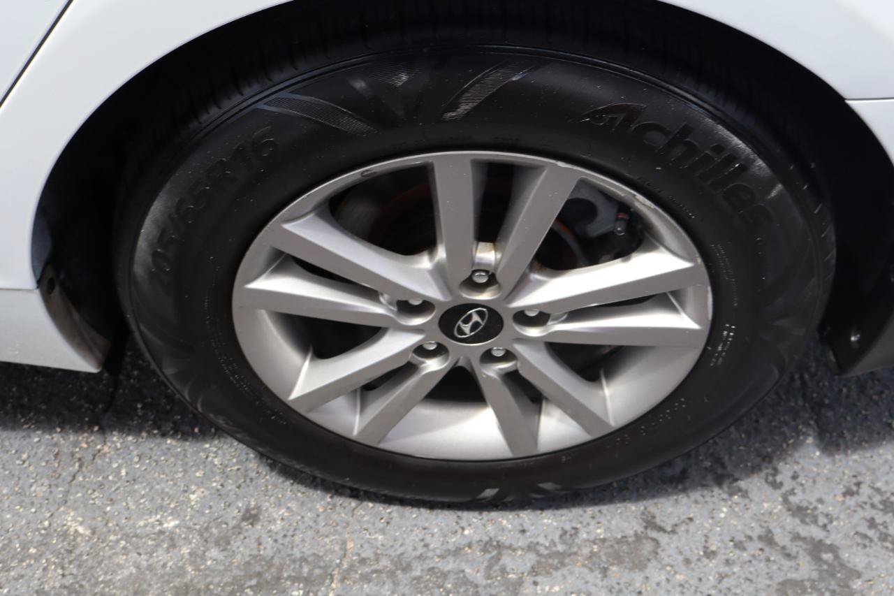 Used 2016 Hyundai Sonata SE FWD image 30