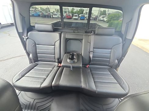 Used 2015 GMC Sierra 1500 Denali w/ Driver Alert Package AWD/4WD image 31