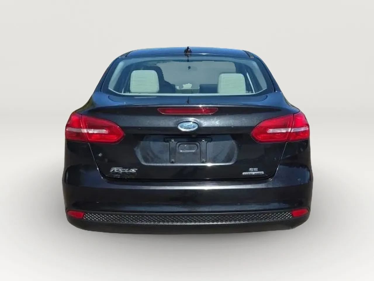 Used 2015 Ford Focus SE FWD image 7