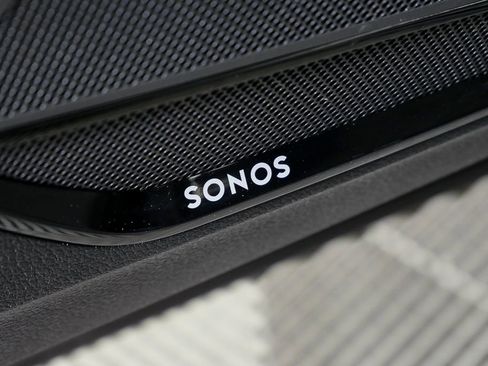 Used 2025 Audi Q3 2.0T Premium Plus w/ Premium Plus Package image 7