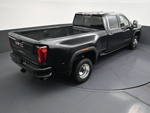 Used 2021 GMC Sierra 3500 Denali w/ Denali Ultimate Package AWD/4WD image 16