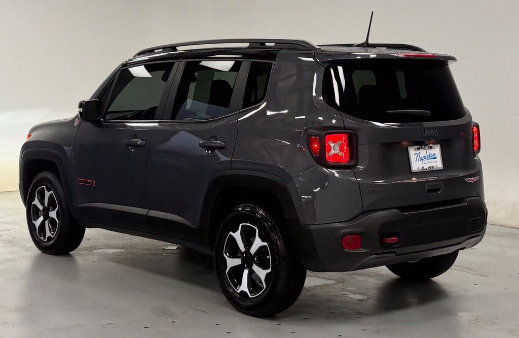Used 2022 Jeep Renegade Trailhawk w/ Sun/Sound Group AWD/4WD image 4
