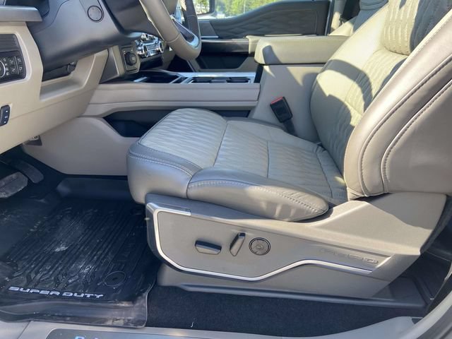 New 2026 Ford F450 Platinum w/ Platinum Plus Package AWD/4WD image 12