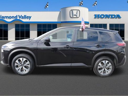 Used 2023 Nissan Rogue SV image 8