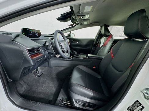 New 2026 Toyota Prius Plug-In Hybrid image 14