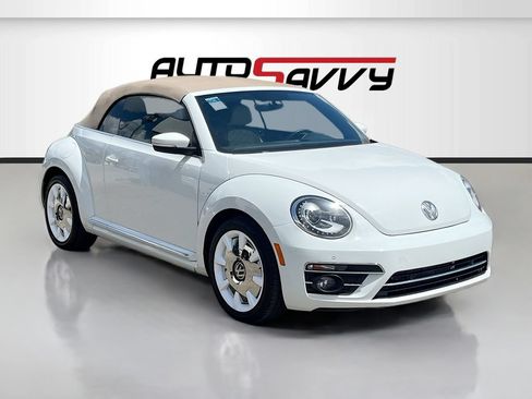 Used 2019 Volkswagen Beetle 2.0T Final Edition SEL FWD image 1