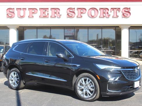 Used 2023 Buick Enclave Essence w/ Experience Buick Package image 1