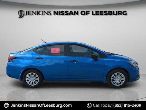 Certified 2023 Nissan Versa S w/ Trunk Package image 3