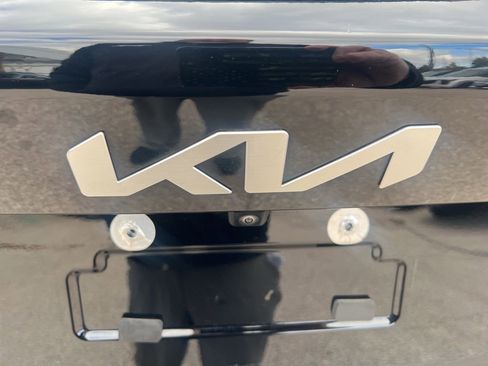 Certified 2025 Kia Sorento S w/ Panoramic Sunroof Package image 34