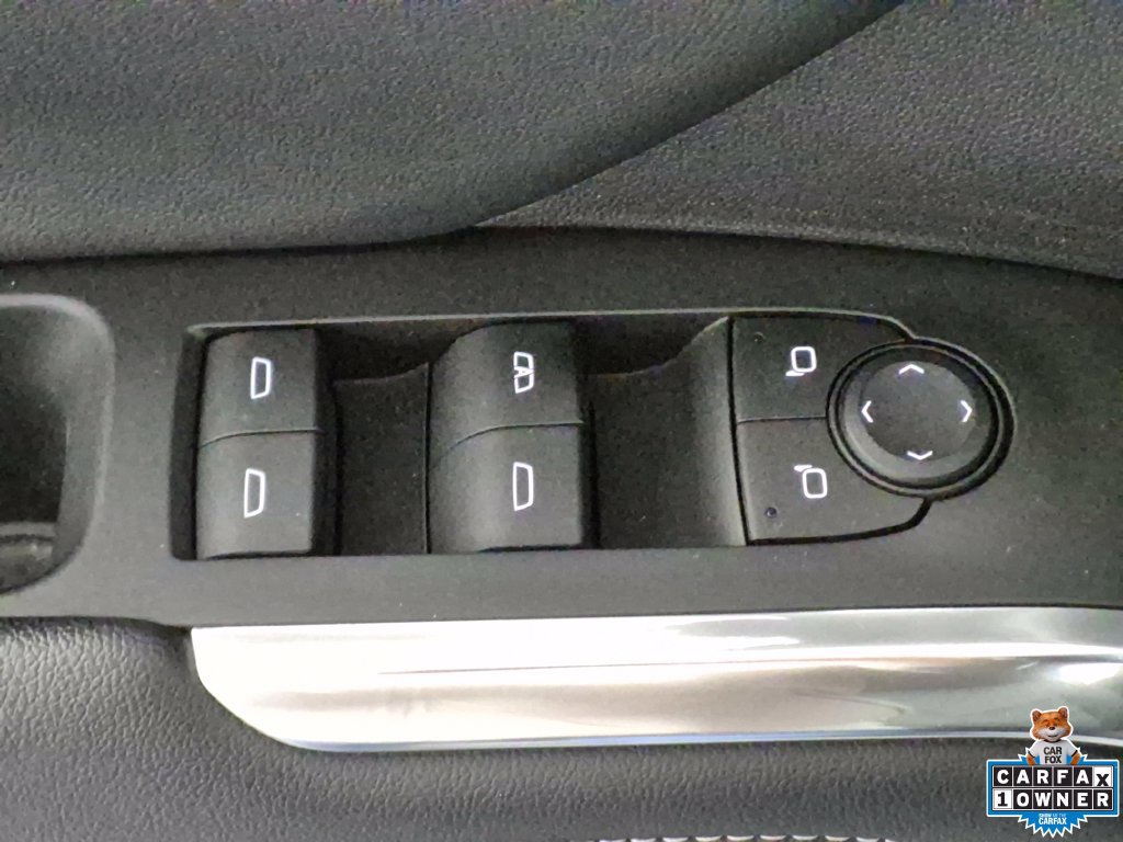 Used 2024 Chevrolet Traverse LT w/ Trailering Package AWD/4WD image 16