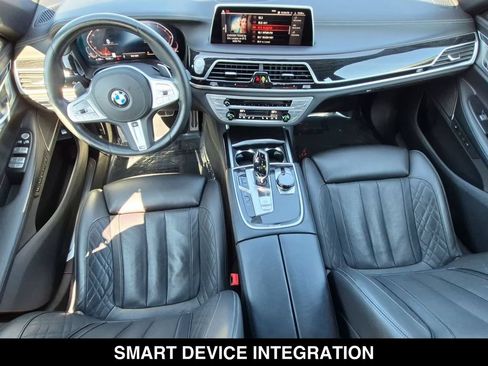 Used 2020 BMW 750i xDrive w/ Executive Package AWD/4WD image 25