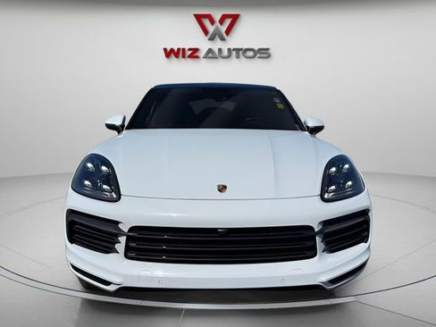 Used 2021 Porsche Cayenne Coupe image 2