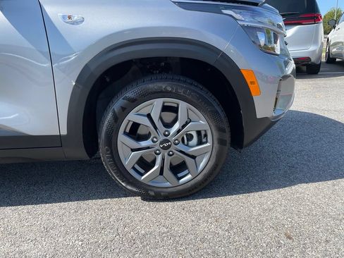 Certified 2026 Kia Seltos LX AWD/4WD image 31