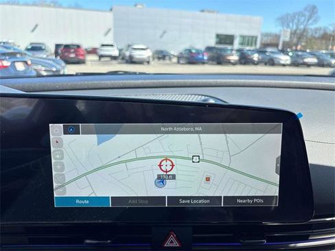 New 2025 Hyundai Elantra SEL image 7