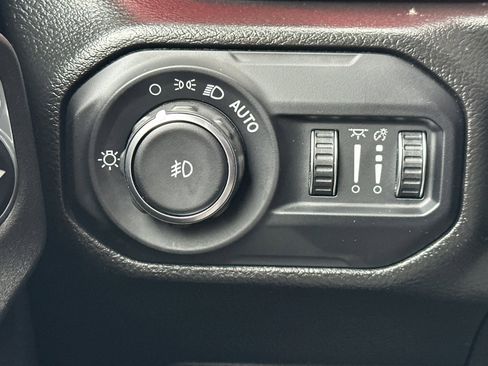 Used 2022 Jeep Wrangler Unlimited Rubicon w/ LED Lighting Group image 35