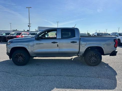 New 2026 Chevrolet Colorado W/T w/ WT Custom Package AWD/4WD image 2